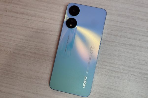 Recensione OPPO A78 5G il base gamma più sottovalutato